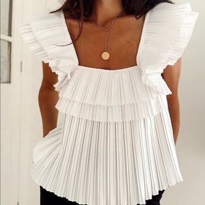 Zara pleated top bloggers favorite